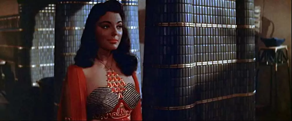 ピラミッドの画像