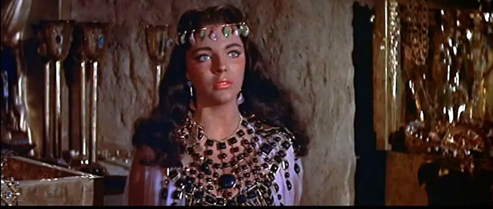 ピラミッドの画像