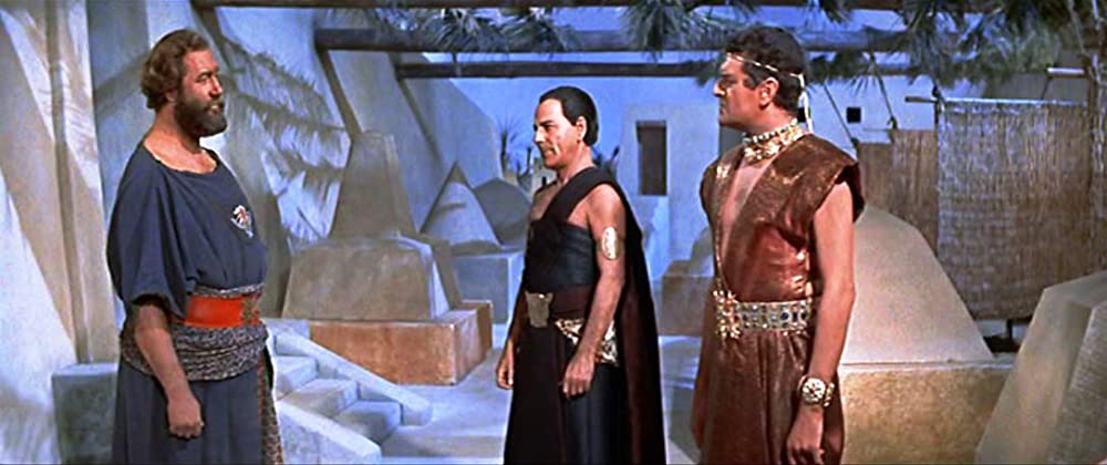 ピラミッドの画像