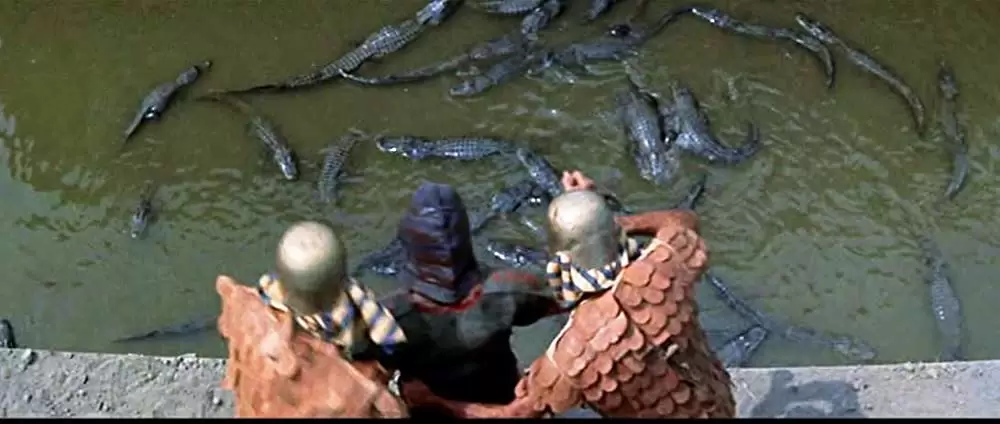 ピラミッドの画像