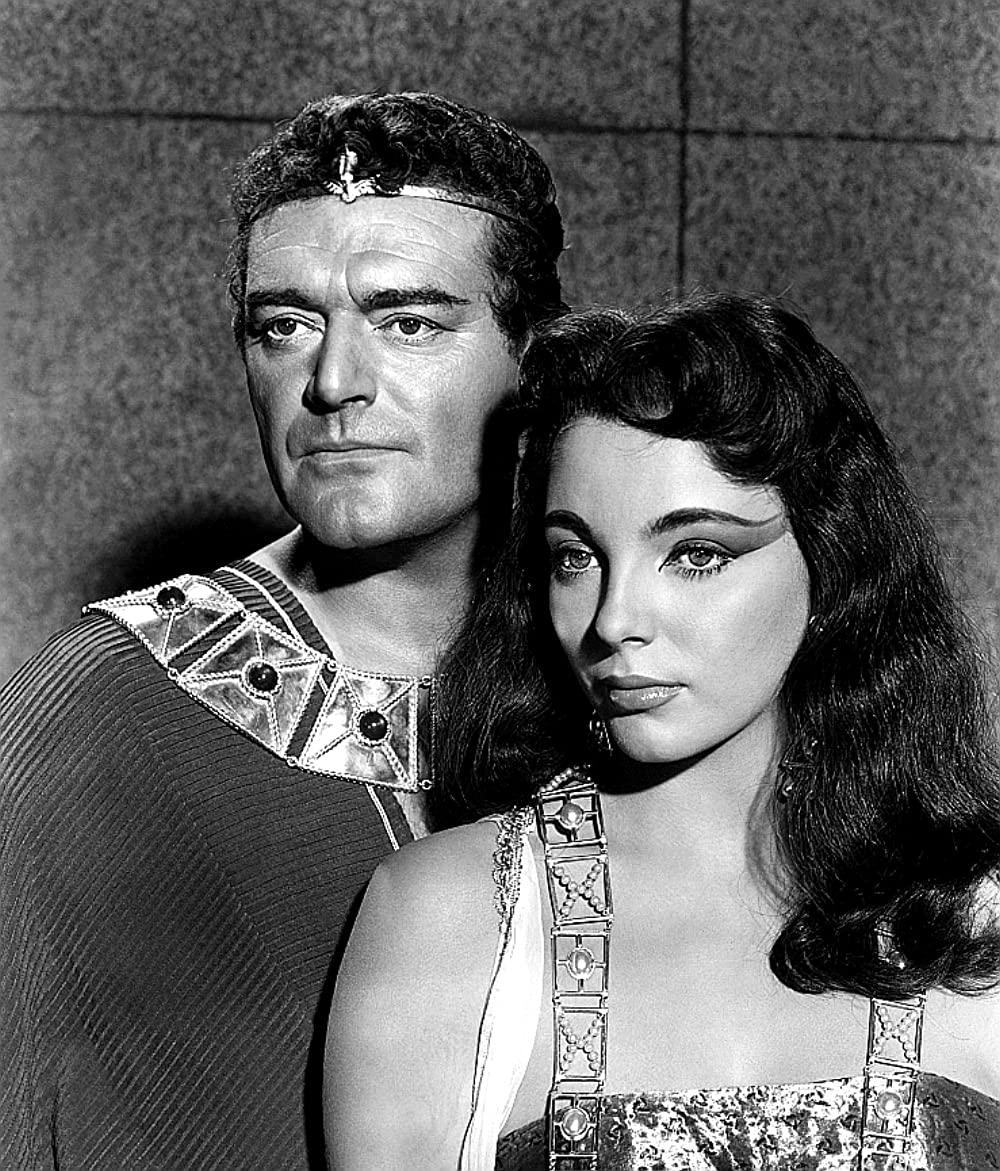 ピラミッドの画像