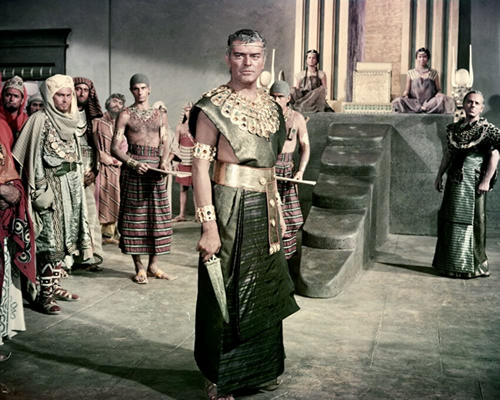 ピラミッドの画像