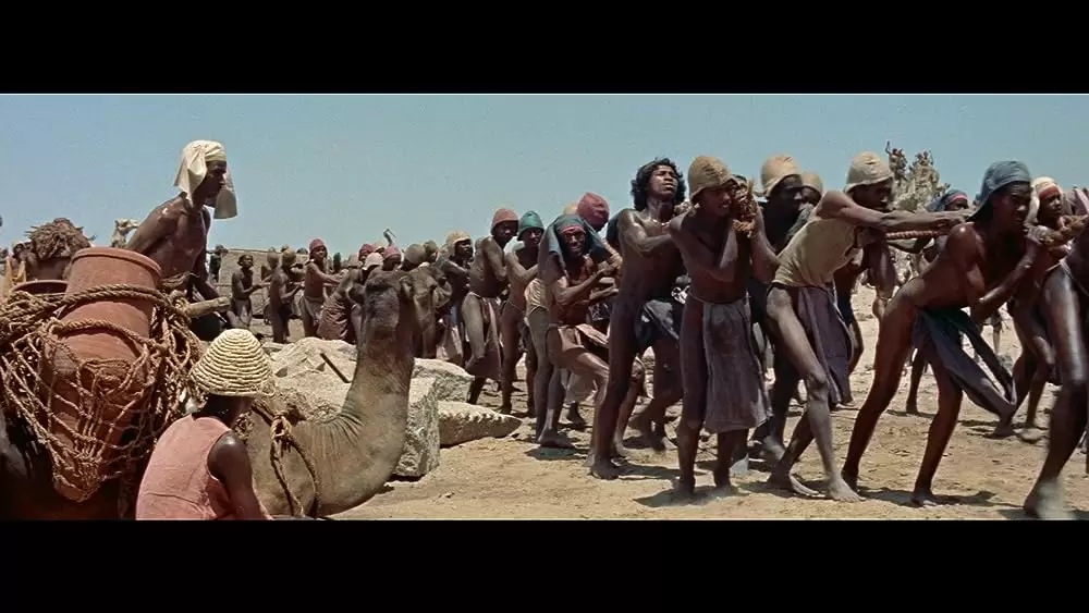 ピラミッドの画像