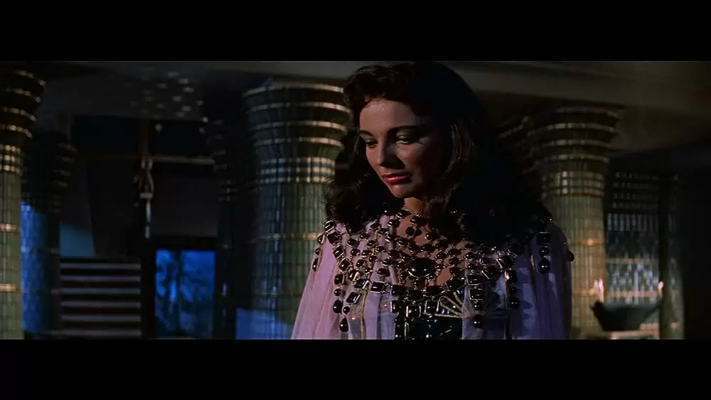 ピラミッドの画像