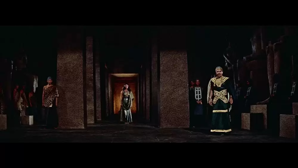 ピラミッドの画像