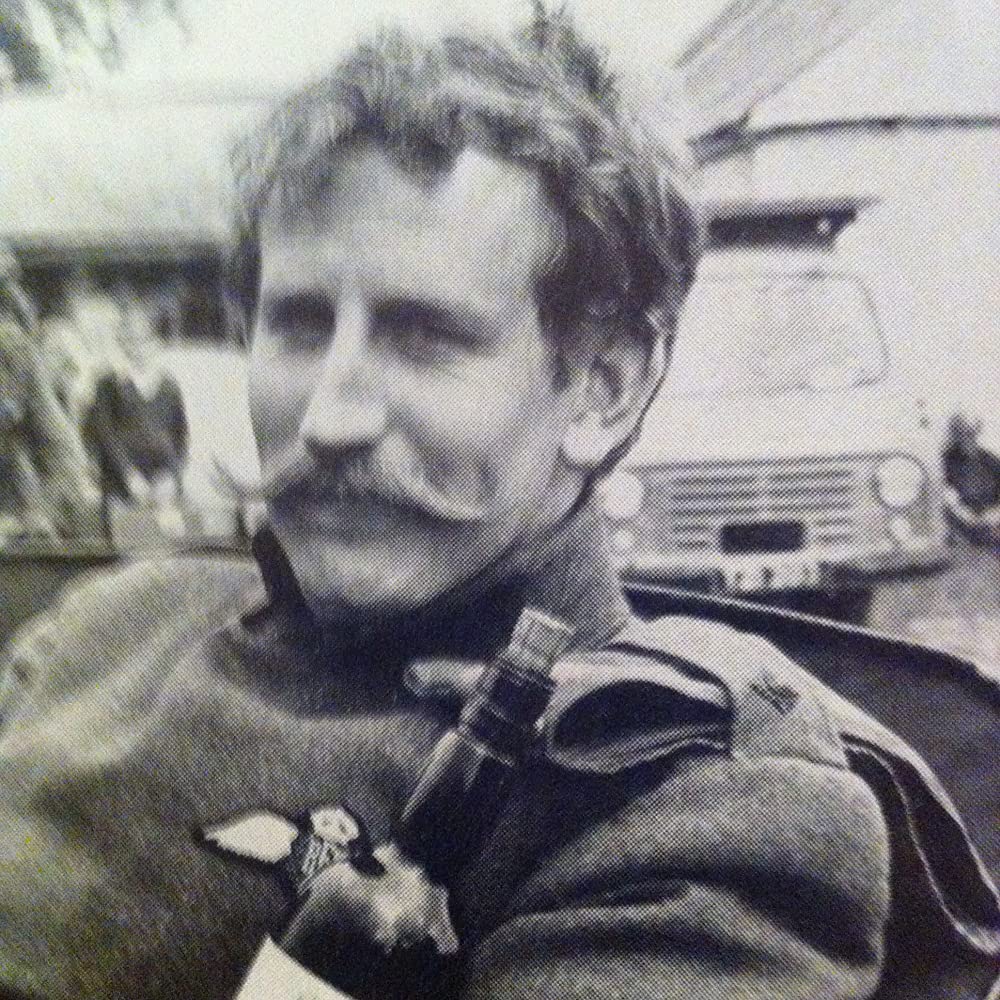 燃える戦場の画像