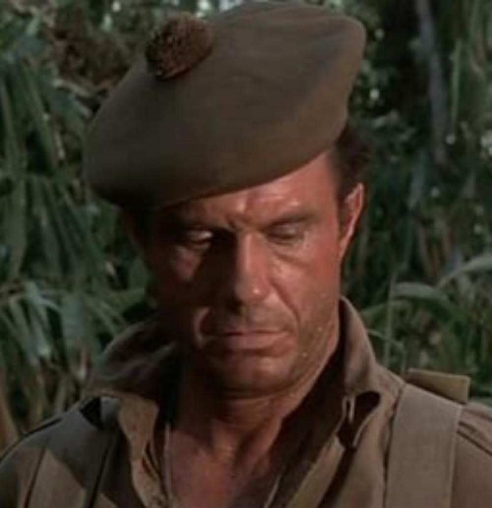 燃える戦場の画像