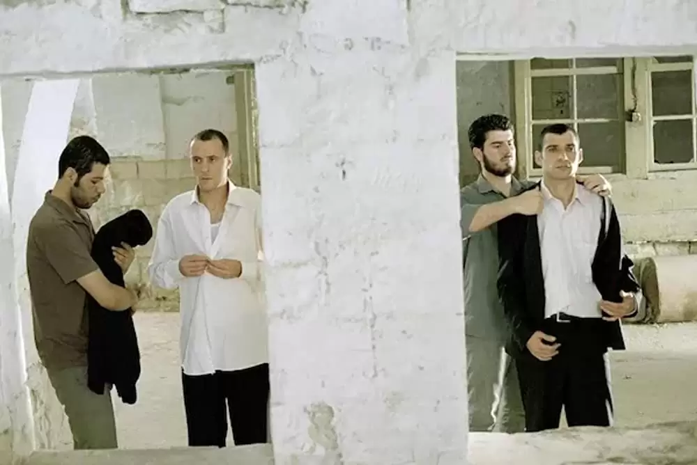 パラダイス・ナウの画像