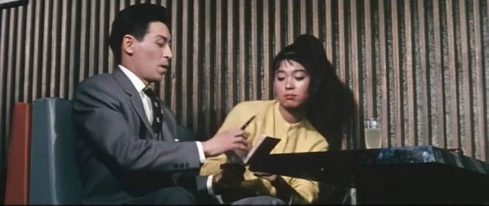 巨人と玩具の画像