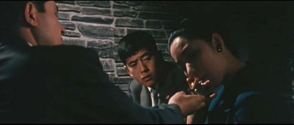 巨人と玩具の画像