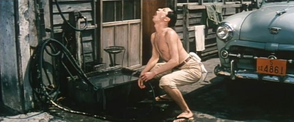 巨人と玩具の画像