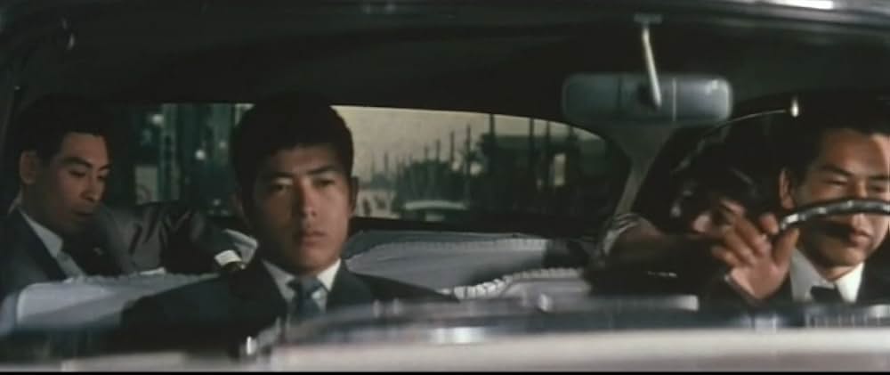 巨人と玩具の画像