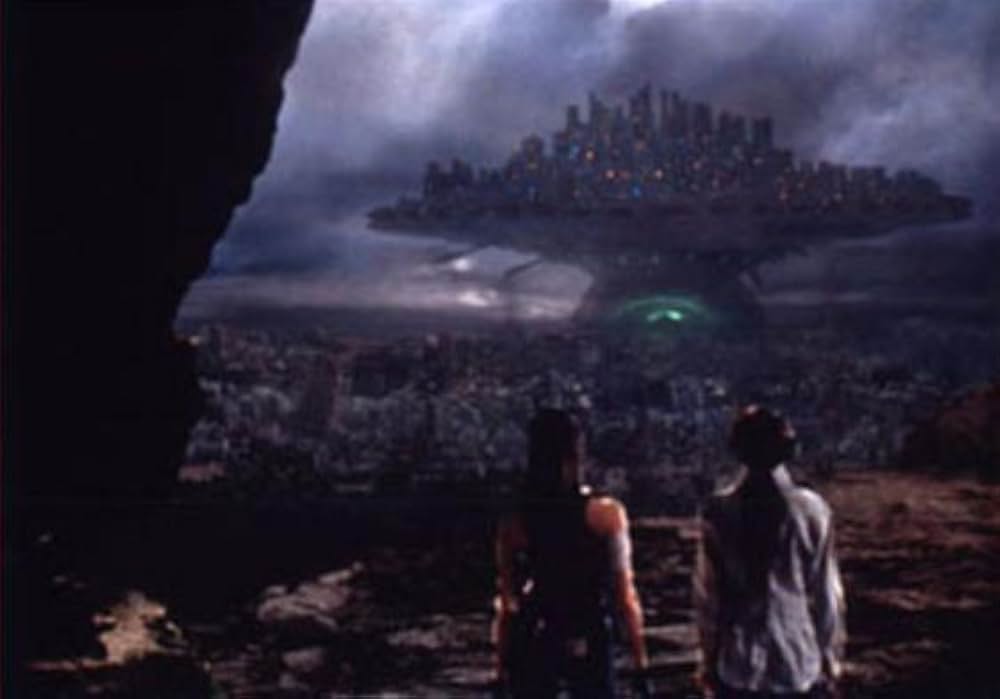 なぞの転校生の画像