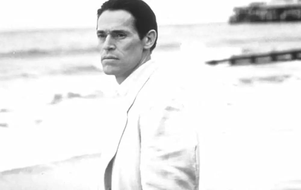 「愛しすぎて／詩人の妻」ウィレム・デフォーの画像