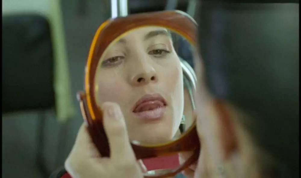 「愛の化身」Marina Pierroの画像