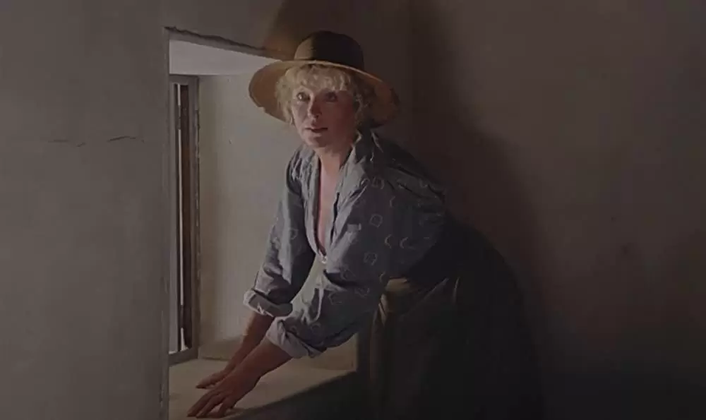 「蒼い衝動」マリナ・ブラディの画像