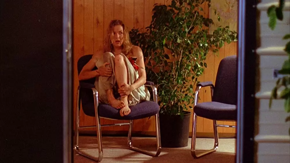 「悪魔のいけにえ／レジェンド・オブ・レザーフェイス」レニー・ゼルウィガーの画像