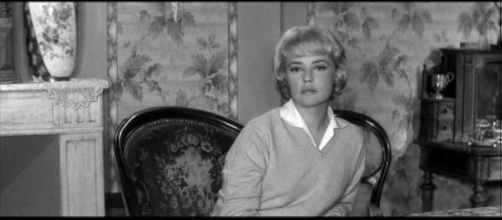 雨のしのび逢いの画像