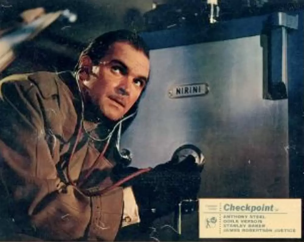 「スピードを盗む男」スタンリー・ベイカーの画像