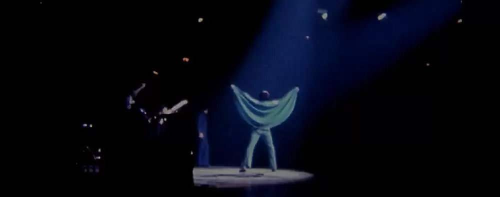 「エルビス・オン・ツアー」エルビス・プレスリーの画像