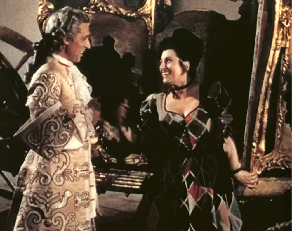 黄金の馬車の画像