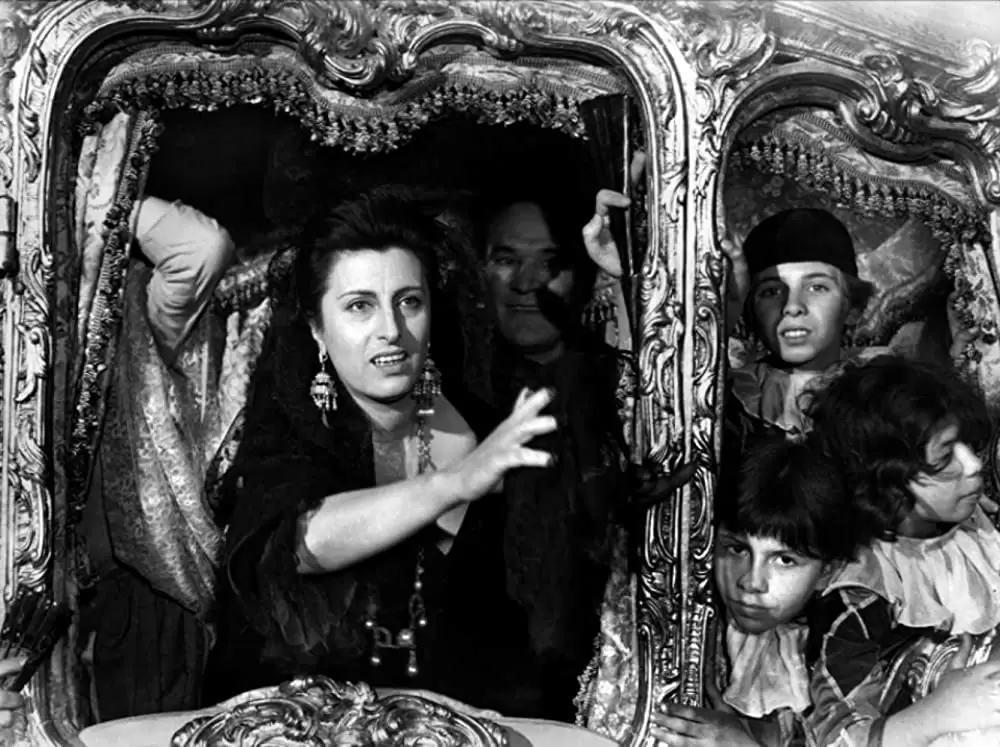 「黄金の馬車」アンナ・マニャーニの画像