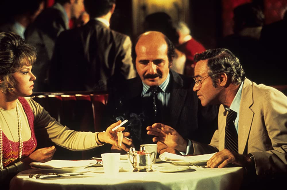 おかしな関係・絶体絶命の画像