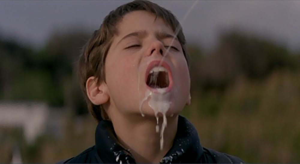 おっぱいとお月さまの画像