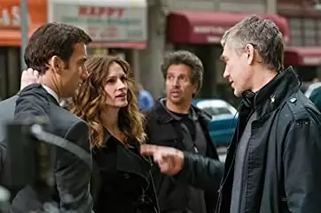 デュプリシティ 〜スパイは、スパイに嘘をつく〜の画像