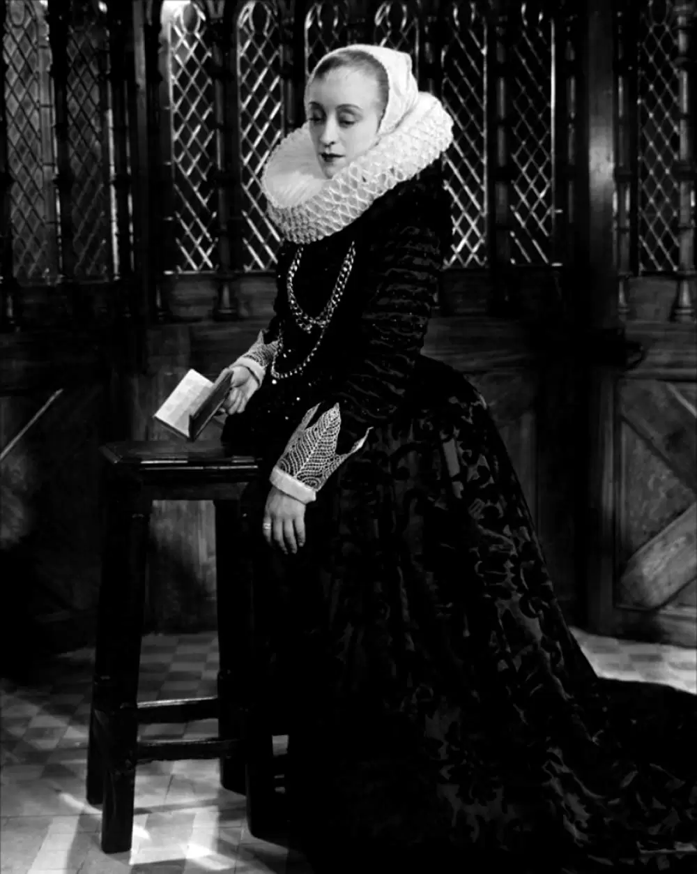 女だけの都の画像