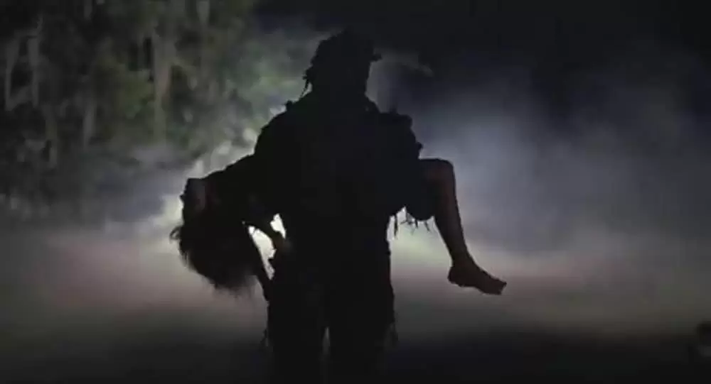 「怪人スワンプシング」ヘザー・ロックリア & Dick Durockの画像