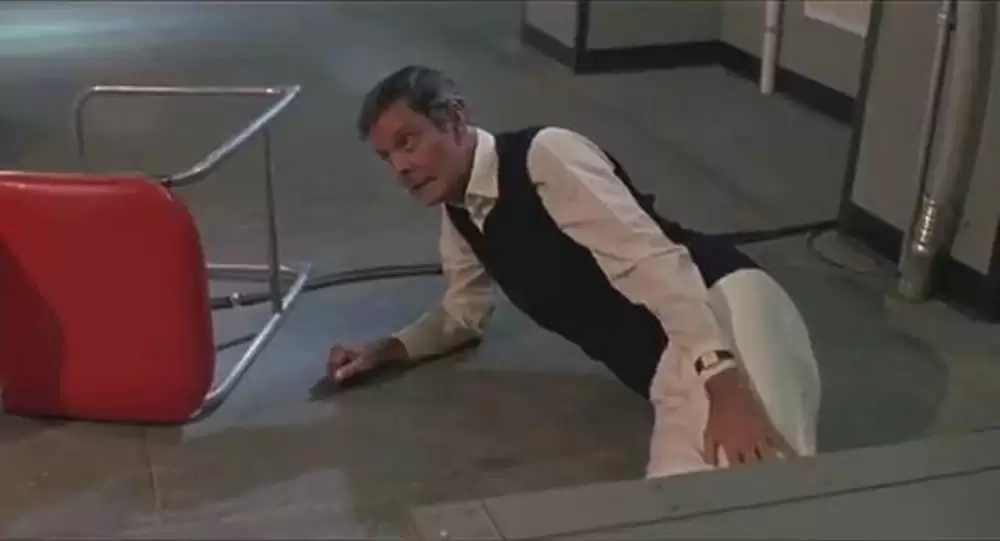 「怪人スワンプシング」ルイ・ジュールダンの画像