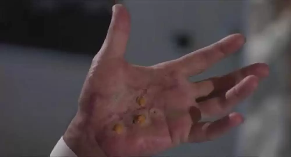 「怪人スワンプシング」ルイ・ジュールダンの画像