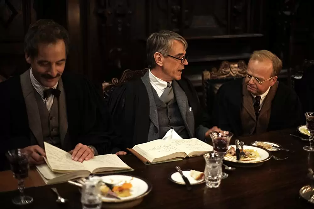 「奇蹟がくれた数式」ジェレミー・アイアンズ & トビー・ジョーンズの画像