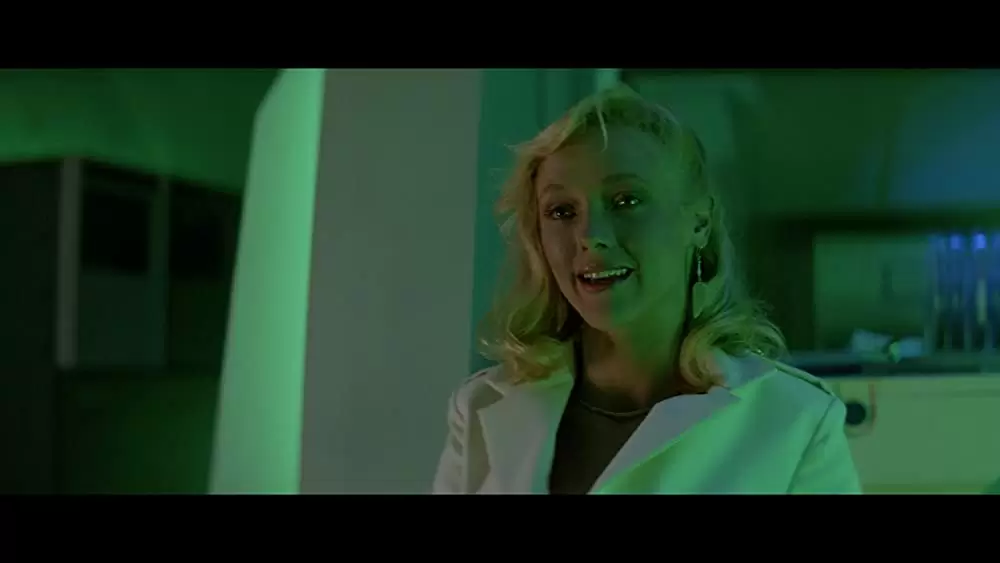 キャプテン・ザ・ヒーロー／悪人は許さないの画像