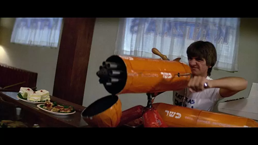 キャプテン・ザ・ヒーロー／悪人は許さないの画像