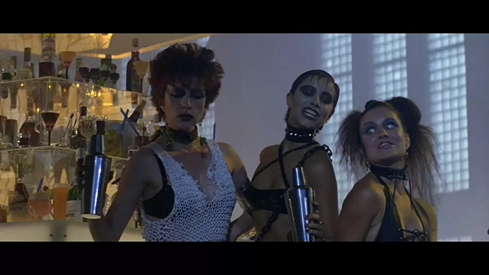 キャプテン・ザ・ヒーロー／悪人は許さないの画像