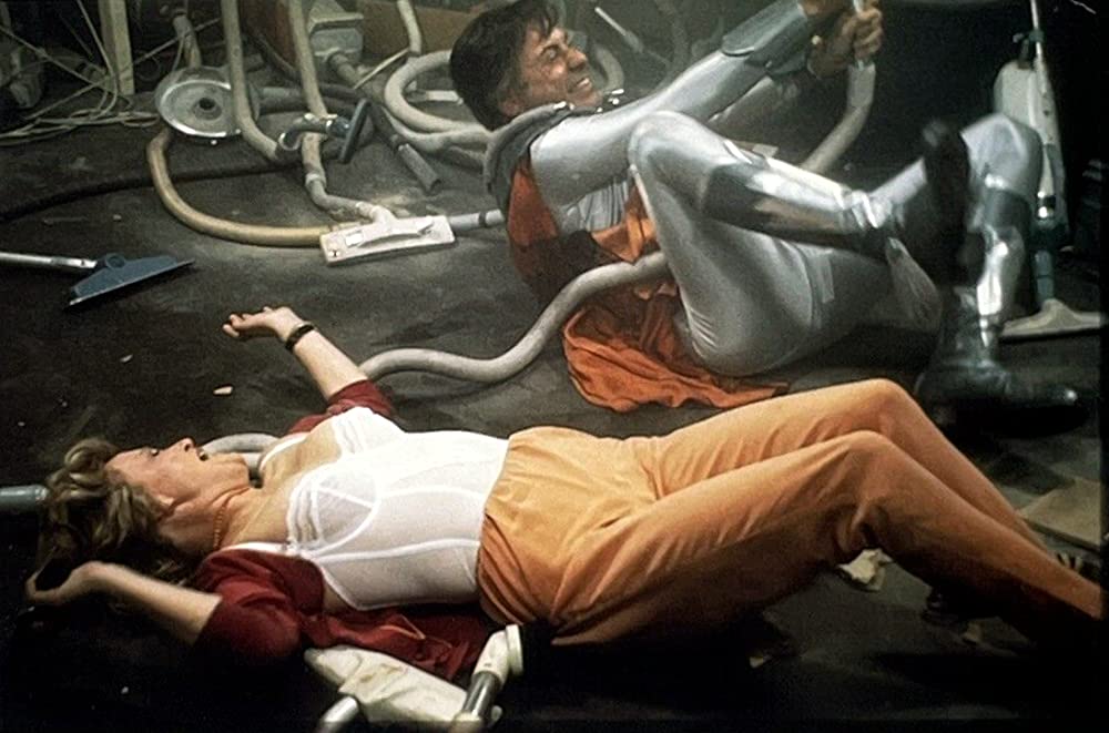 キャプテン・ザ・ヒーロー／悪人は許さないの画像