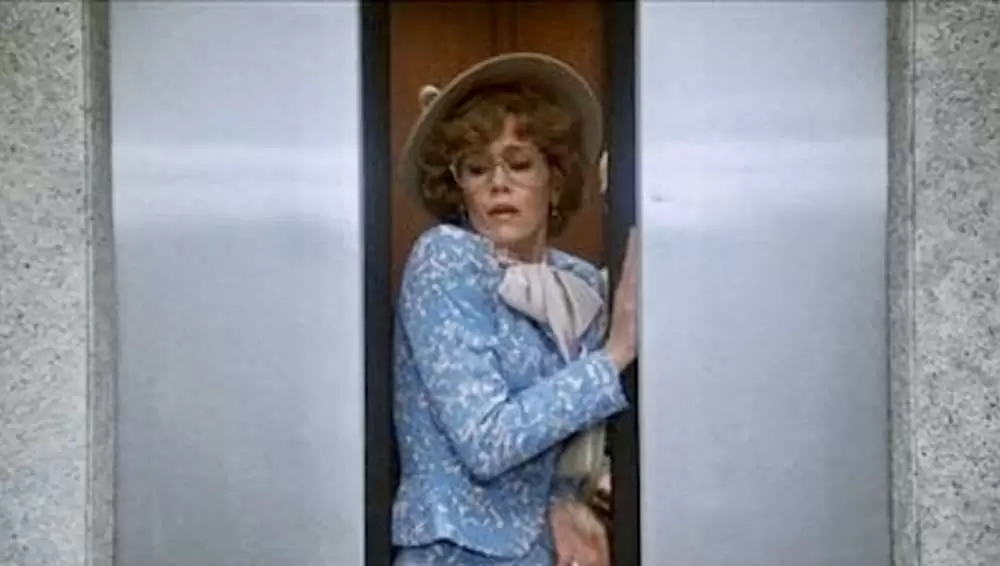 9時から5時までの画像