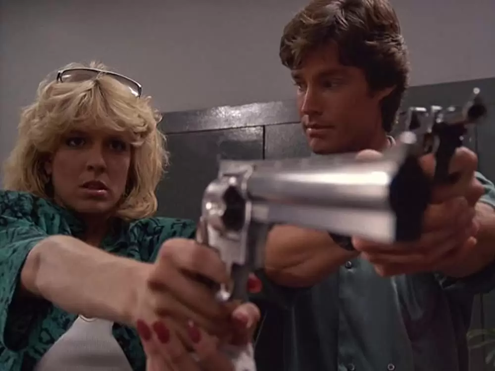 「グラマー・エンジェル危機一発」ロン・モス & ドナ・スピアの画像