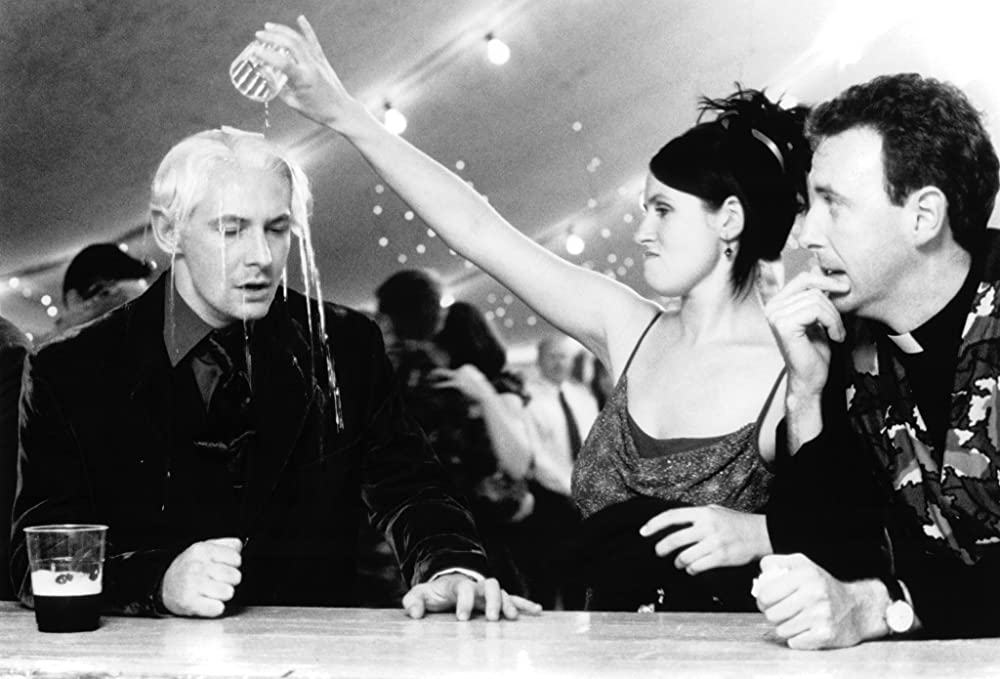 クローサー・ユー・ゲットの画像