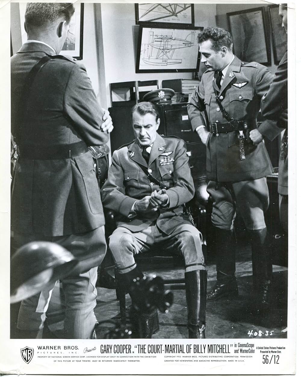 軍法会議の画像