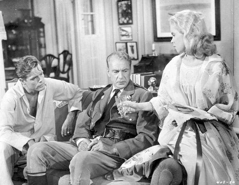 軍法会議の画像