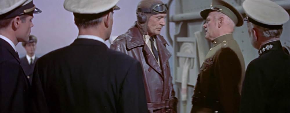 軍法会議の画像