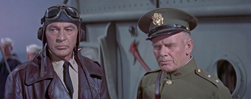 軍法会議の画像