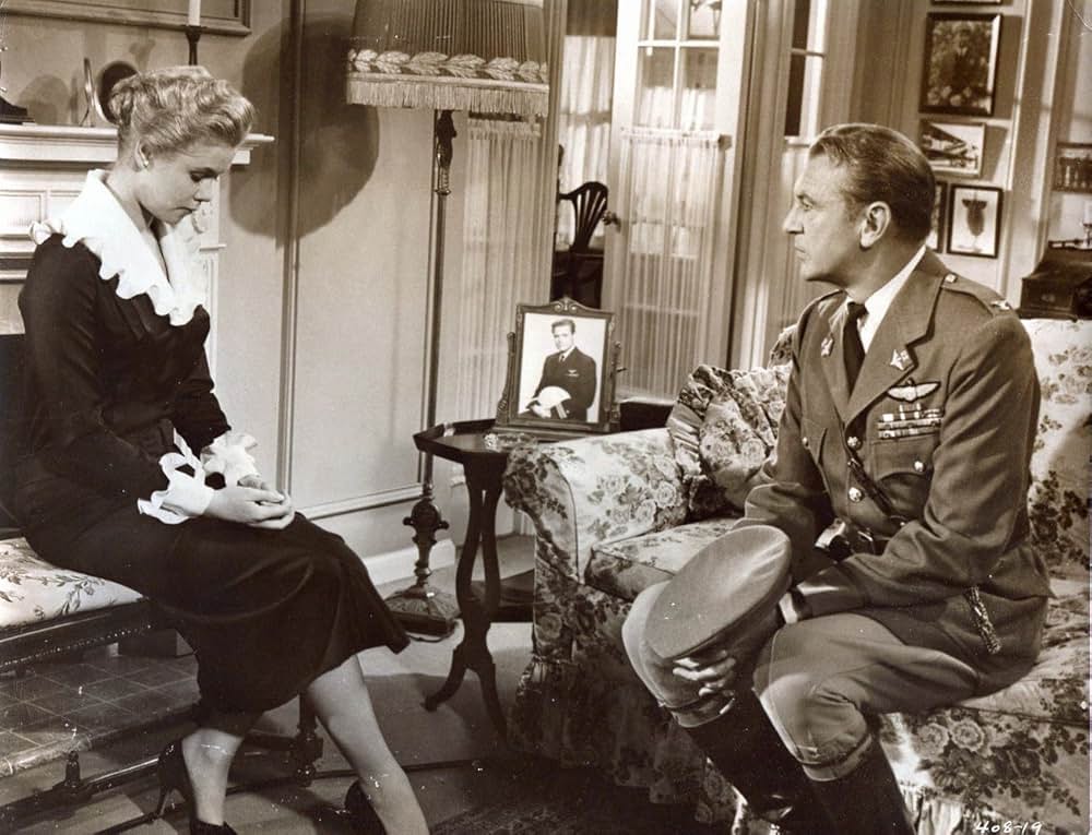 軍法会議の画像