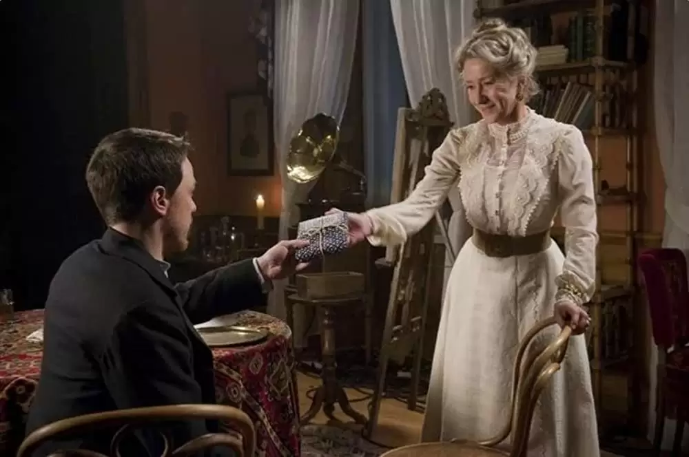 「終着駅 トルストイ最後の旅」ヘレン・ミレン & ジェームズ・マカボイの画像