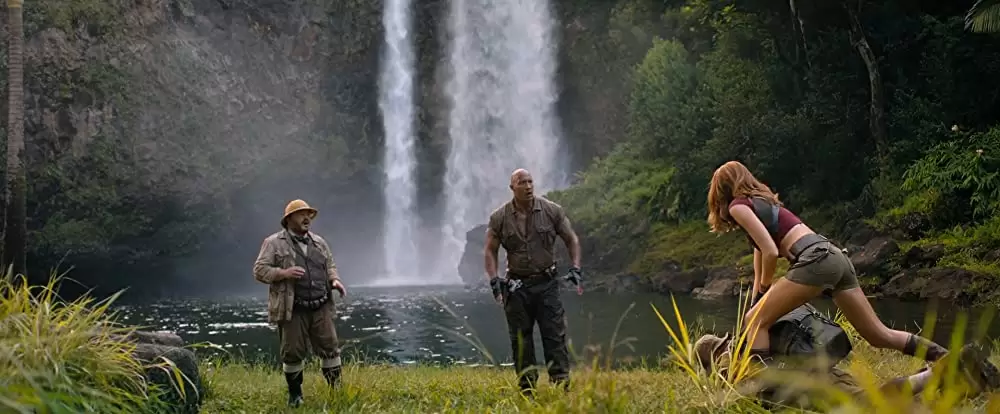 「ジュマンジ／ウェルカム・トゥ・ジャングル」ジャック・ブラック & ドウェイン・ジョンソン & カレン・ギランの画像