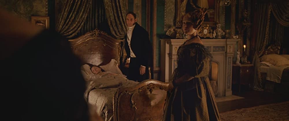 ヴィクトリア女王 世紀の愛の画像