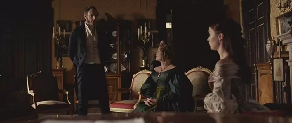 ヴィクトリア女王 世紀の愛の画像